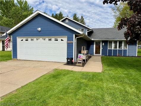 126 Valley Forge Circle Elyria OH 44035