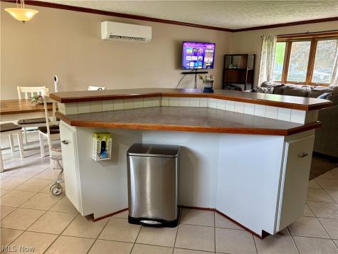 126 Valley Forge Circle Elyria OH 44035