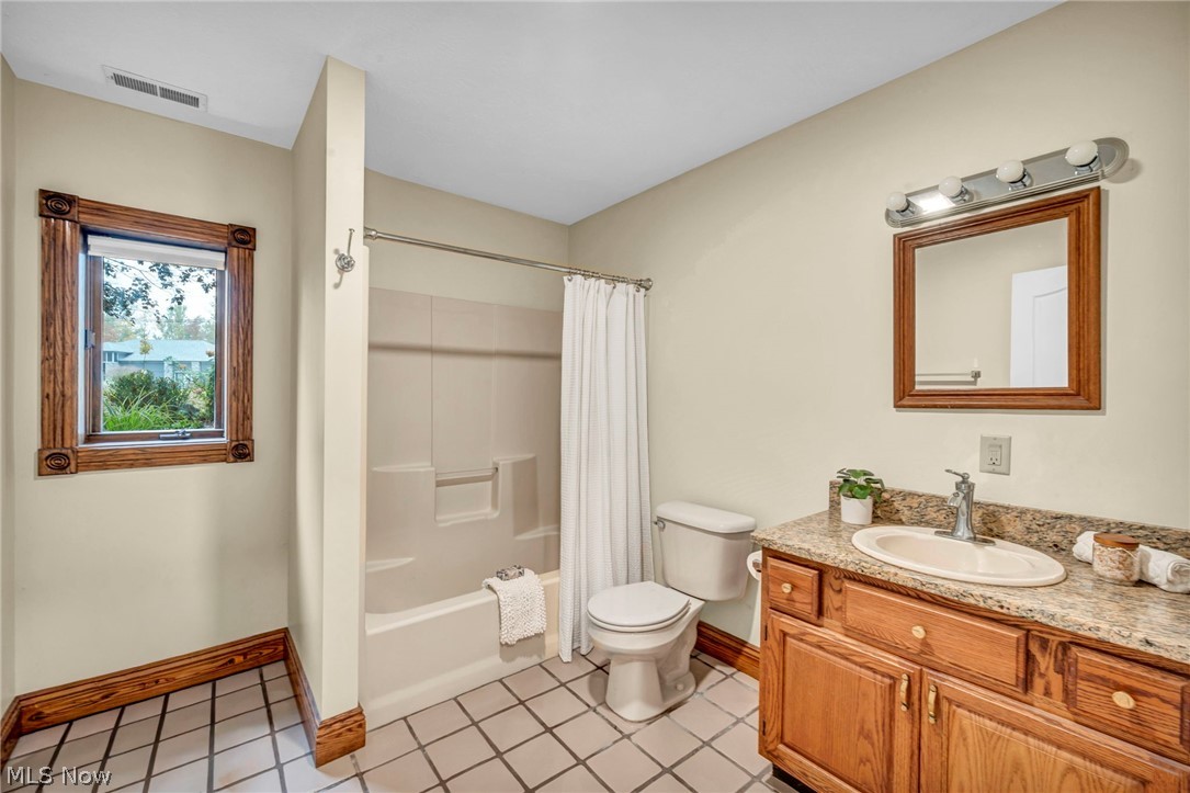 1118 Lake Martin Drive Kent OH 44240
