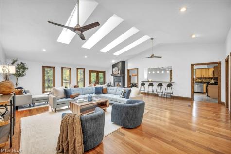 1118 Lake Martin Drive Kent OH 44240