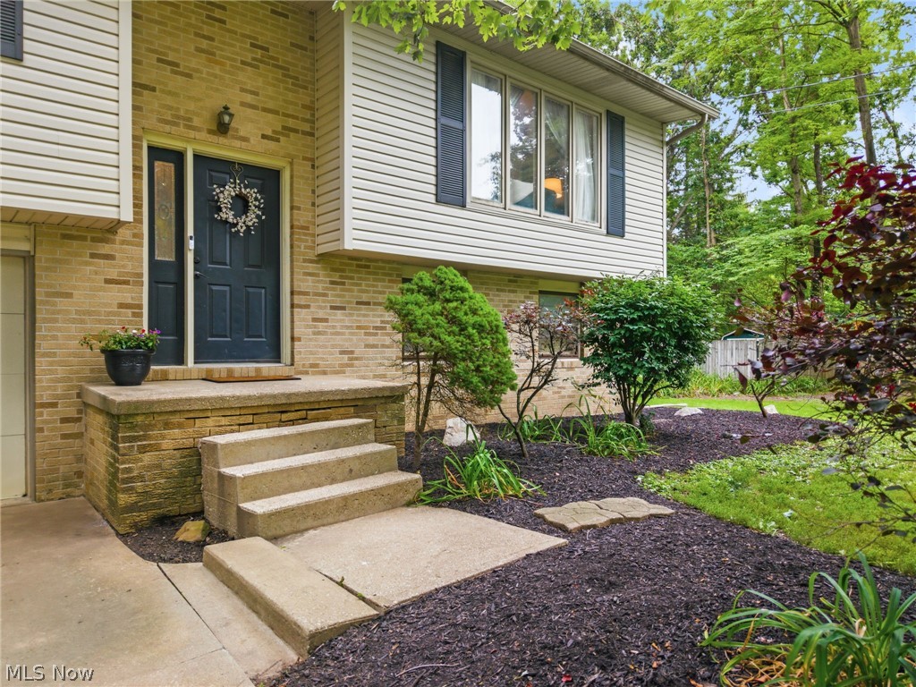 7910 Burkey Road NW North Canton OH 44720