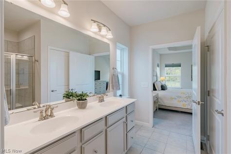 9049 Winfield Lane North Ridgeville OH 44039
