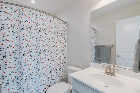 9049 Winfield Lane North Ridgeville OH 44039