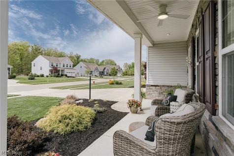 9049 Winfield Lane North Ridgeville OH 44039