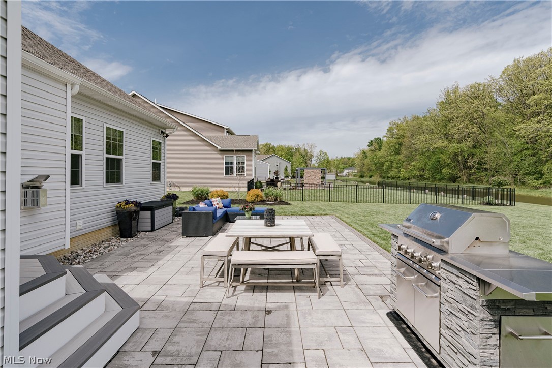 9049 Winfield Lane North Ridgeville OH 44039