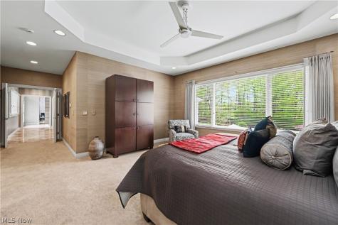 520 Bristol Drive Aurora OH 44202