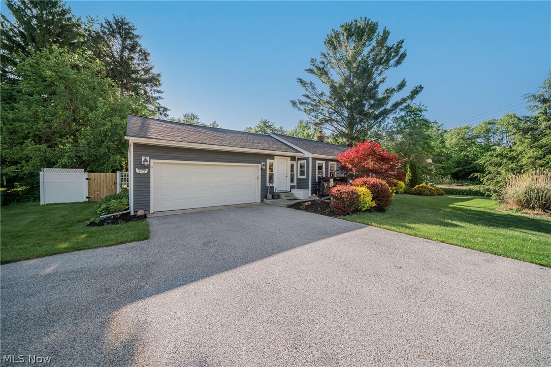 543 N Lake Street Madison OH 44057