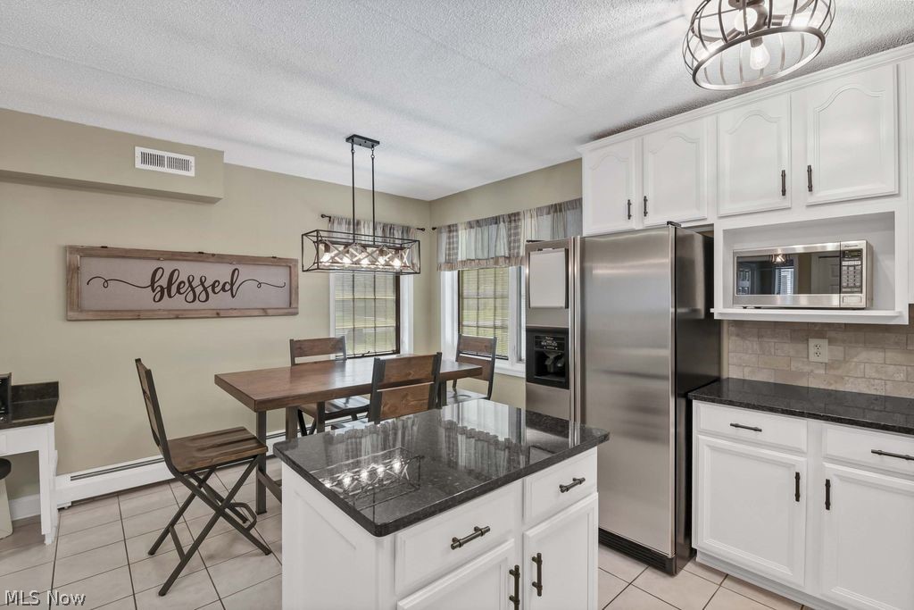24164 Smith Avenue Westlake OH 44145
