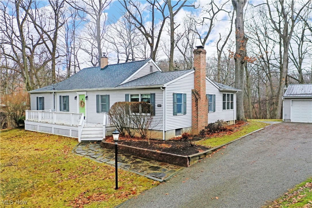 2613 Cadwallader Sonk Road Cortland OH 44410