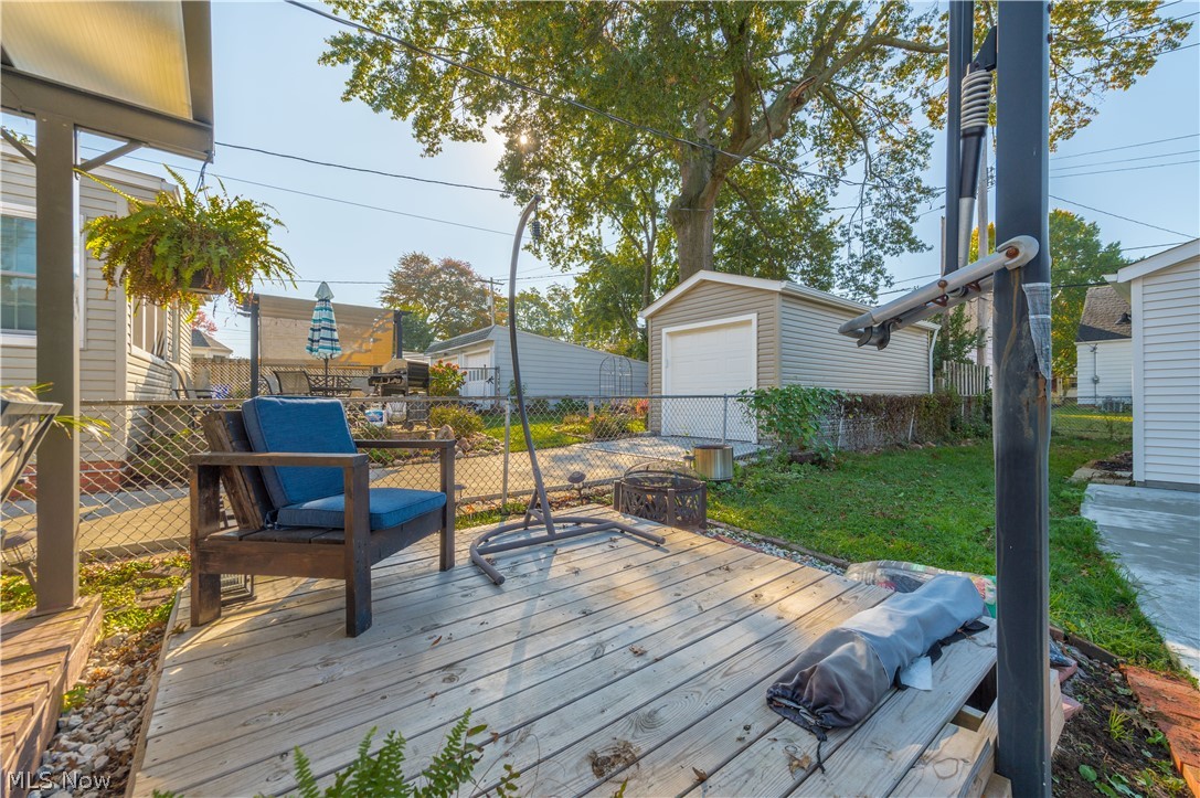 14427 Hollywood Avenue Cleveland OH 44111
