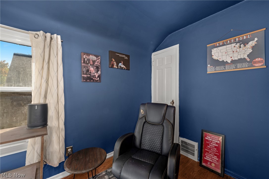 14427 Hollywood Avenue Cleveland OH 44111