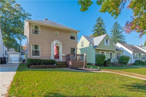 14427 Hollywood Avenue Cleveland OH 44111