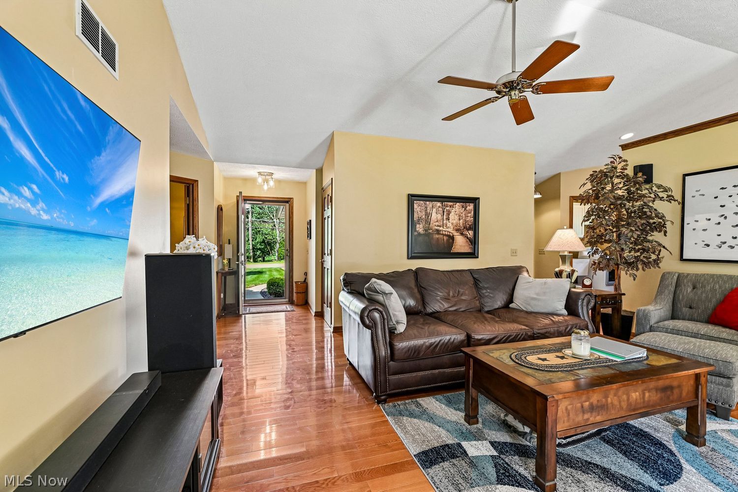 7174 Lake O' Springs Avenue NW North Canton OH 44720