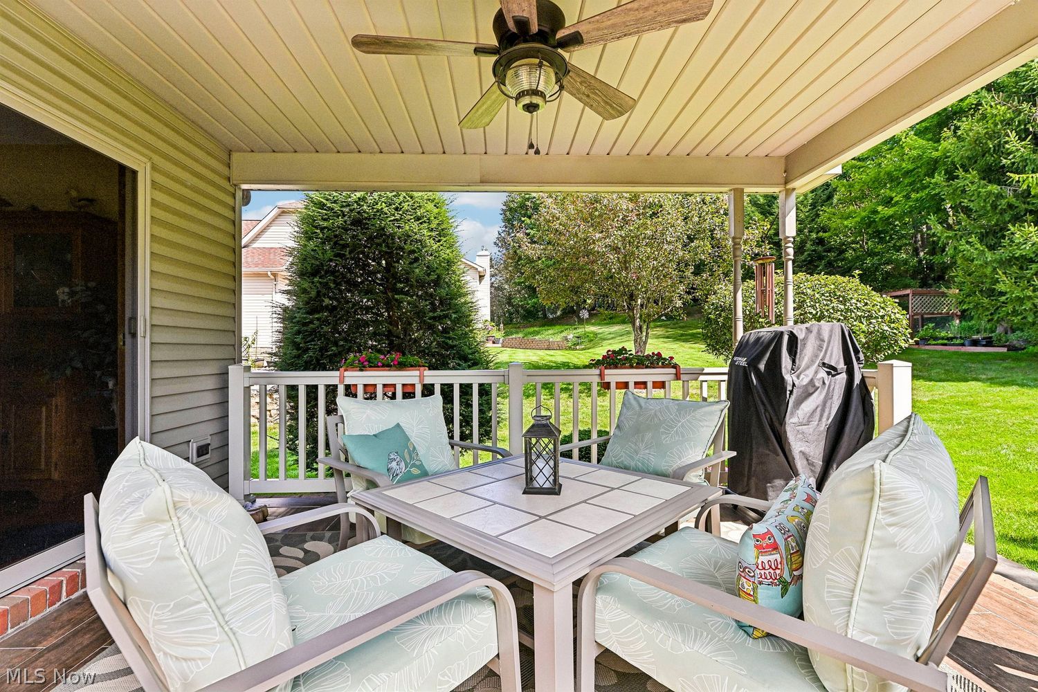 7174 Lake O' Springs Avenue NW North Canton OH 44720