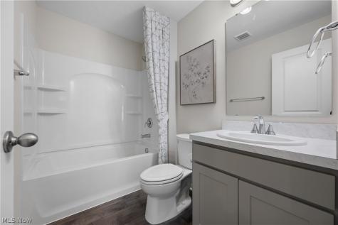 1357 Maple Grove Lane Uniontown OH 44685