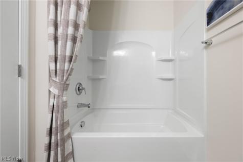1357 Maple Grove Lane Uniontown OH 44685
