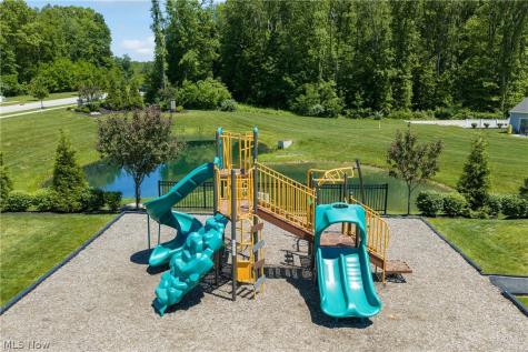 1357 Maple Grove Lane Uniontown OH 44685