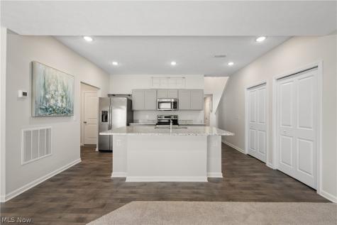 1357 Maple Grove Lane Uniontown OH 44685