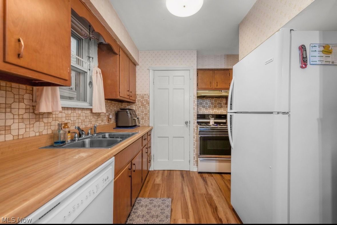 4501 W 174th Cleveland OH 44111