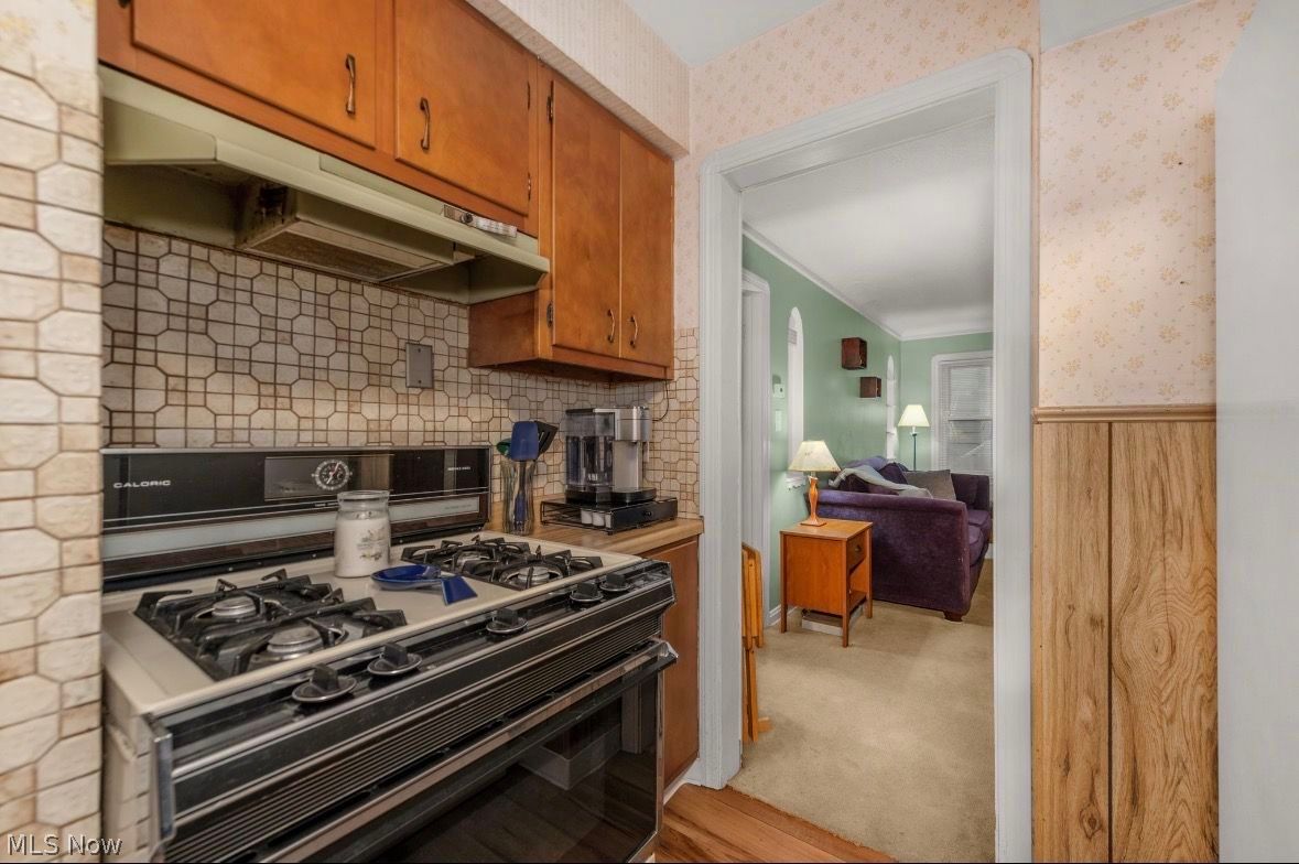 4501 W 174th Cleveland OH 44111
