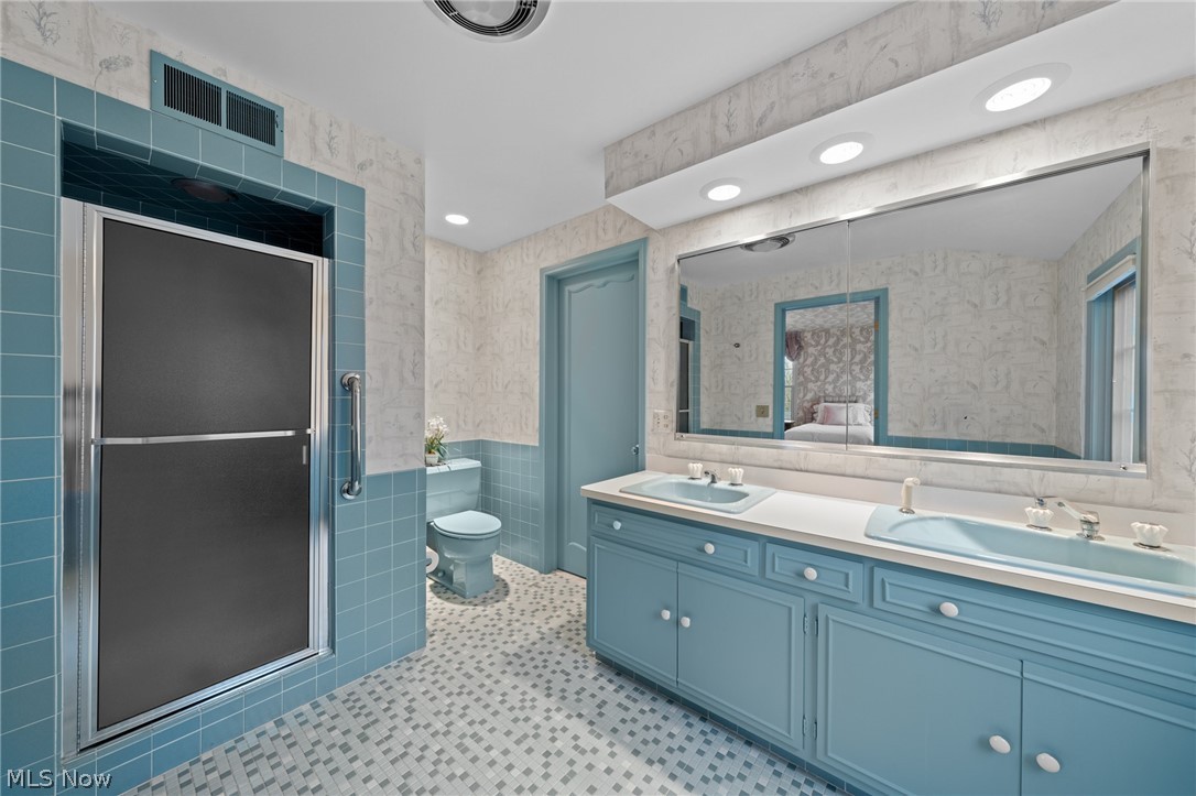 24170 Hermitage Road Shaker Heights OH 44122