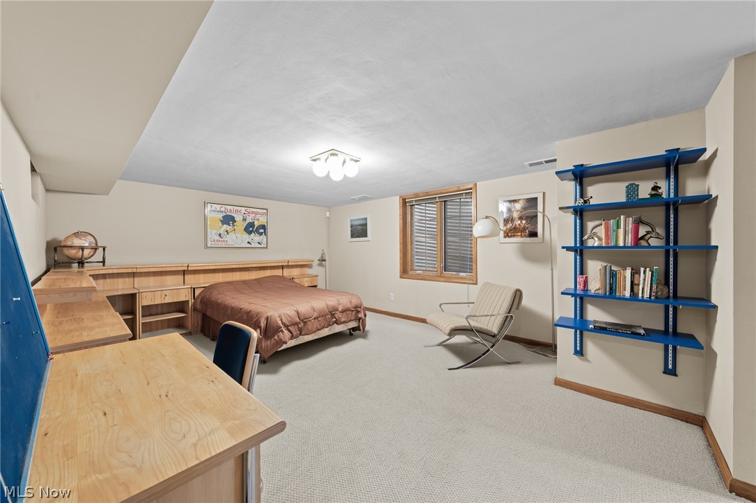 24170 Hermitage Road Shaker Heights OH 44122