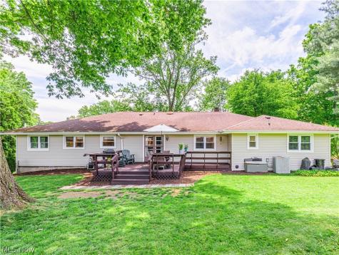 3087 Stanley Road Fairlawn OH 44333