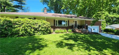 3087 Stanley Road Fairlawn OH 44333