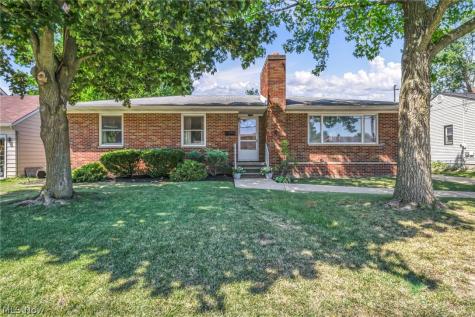 1332 W 38th Street Lorain OH 44053