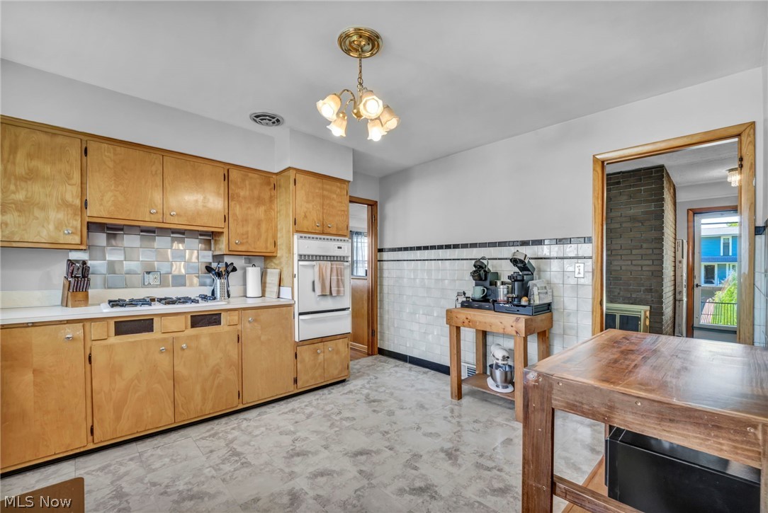 1332 W 38th Street Lorain OH 44053