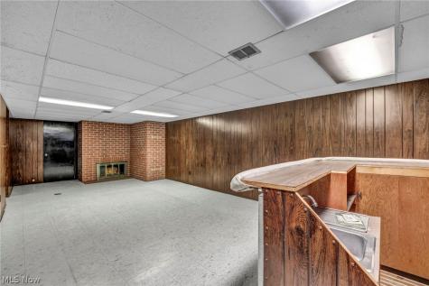 1332 W 38th Street Lorain OH 44053