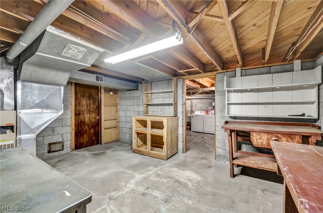 1332 W 38th Street Lorain OH 44053