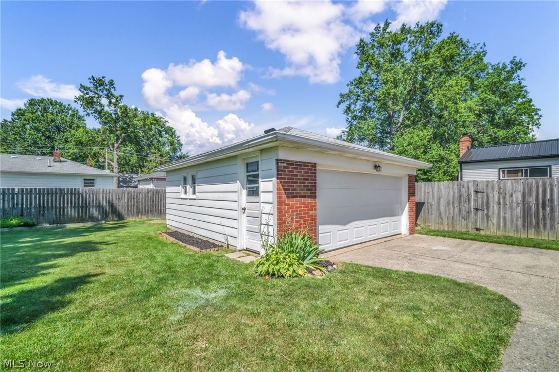 1332 W 38th Street Lorain OH 44053
