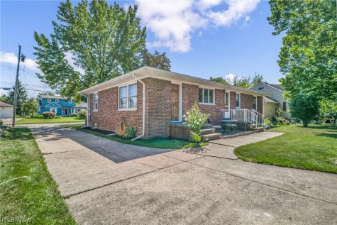 1332 W 38th Street Lorain OH 44053