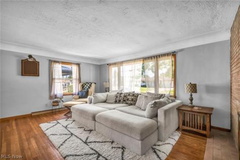 1332 W 38th Street Lorain OH 44053