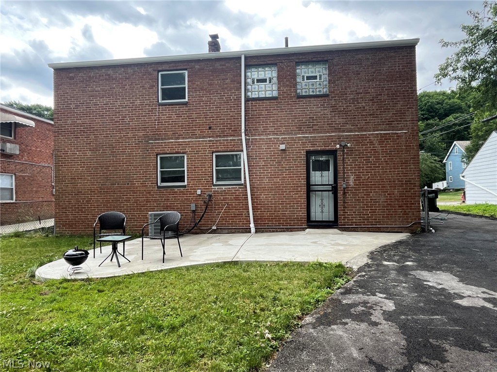 28061 Tremaine Drive Euclid OH 44132