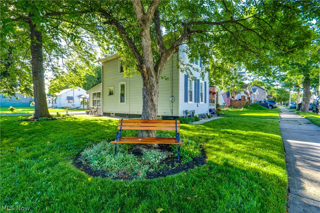 431 11th Street NE Massillon OH 44646