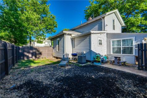 431 11th Street NE Massillon OH 44646