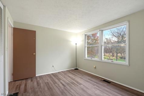 321 Suzanne Drive Kent OH 44240