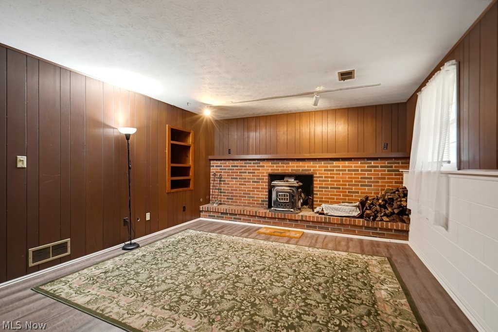 321 Suzanne Drive Kent OH 44240