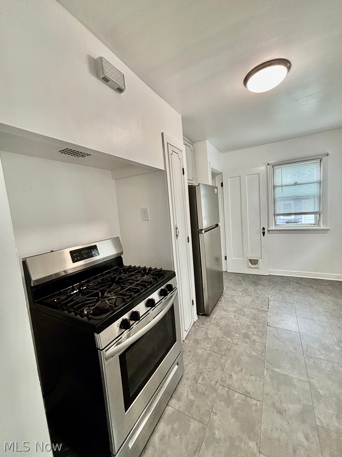 13304 St James Avenue Cleveland OH 44135