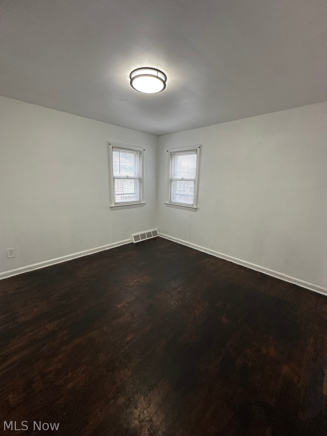 13304 St James Avenue Cleveland OH 44135