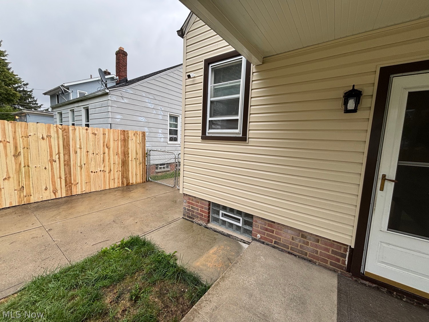 13304 St James Avenue Cleveland OH 44135