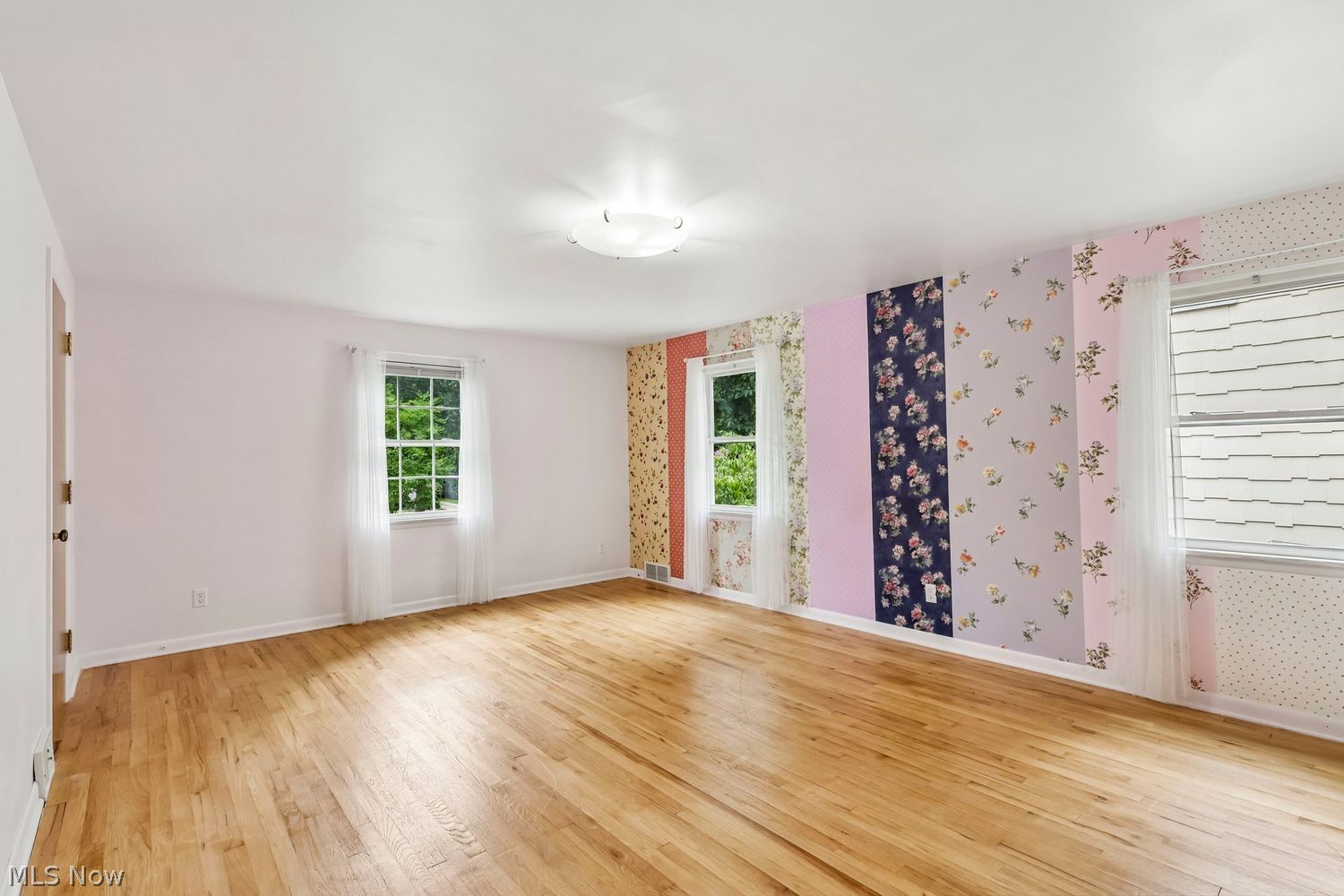 280 Melbourne Avenue Akron OH 44313
