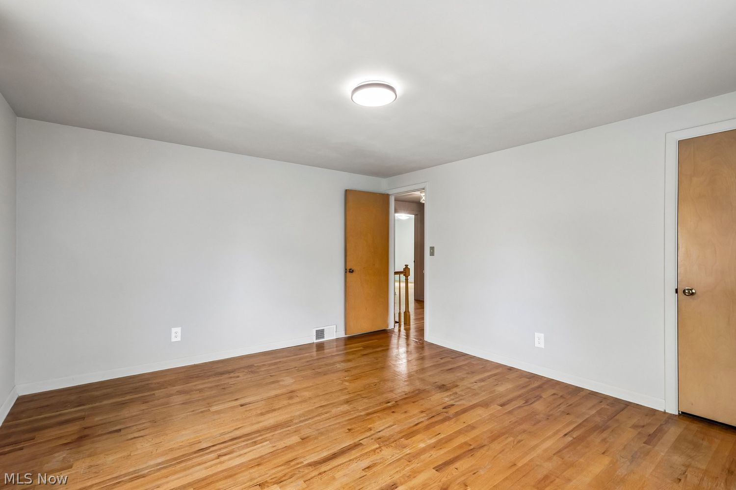 280 Melbourne Avenue Akron OH 44313