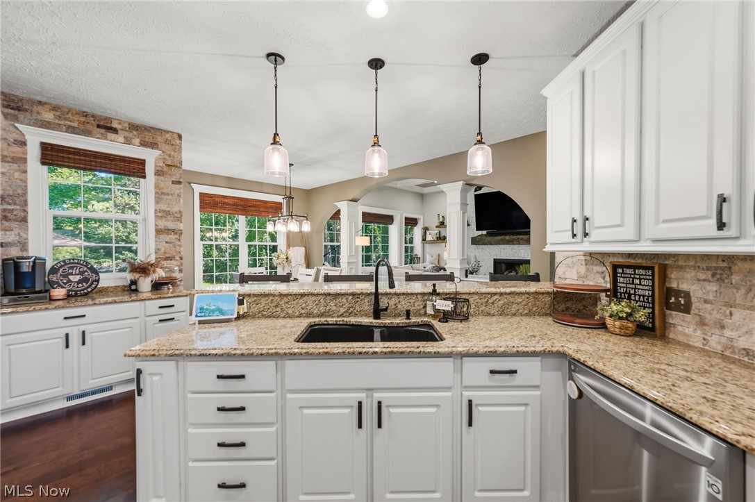 20108 Kylemore Drive Strongsville OH 44149