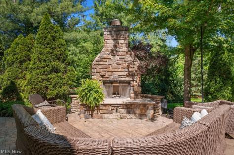 20108 Kylemore Drive Strongsville OH 44149