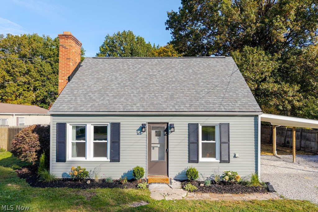 2239 Lake Road Akron OH 44312