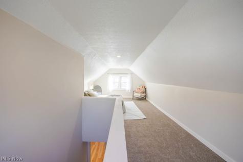 2239 Lake Road Akron OH 44312