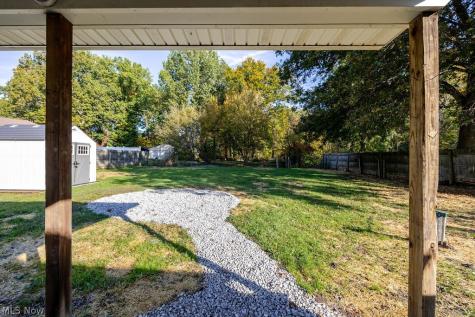 2239 Lake Road Akron OH 44312